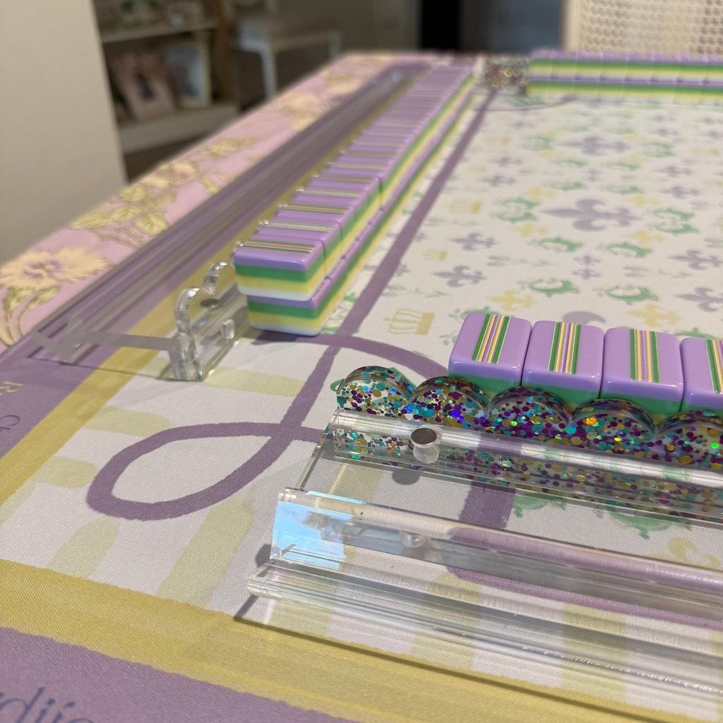 Clear Racks w/Clear Scallop Pusher